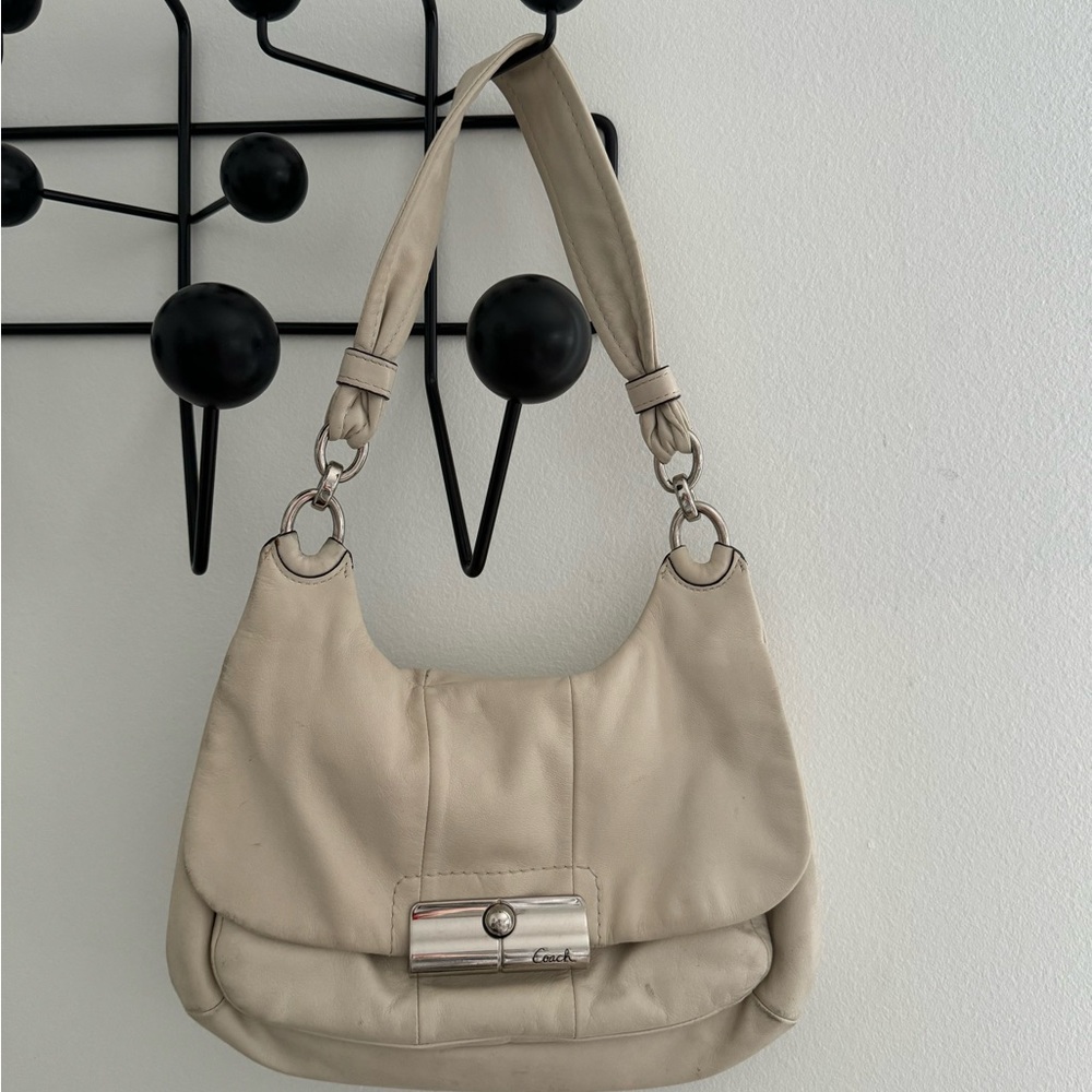Coach Kristin convertible cream leather shoulder bag - Picture 2 of 11